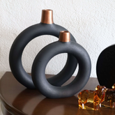 Vase 2-Teilig | Keramik | Circular Rund | Schwarz | Getöpfert | Dekovase | Handgemacht & Handbemalt | Designer Stück | Moderne Vase